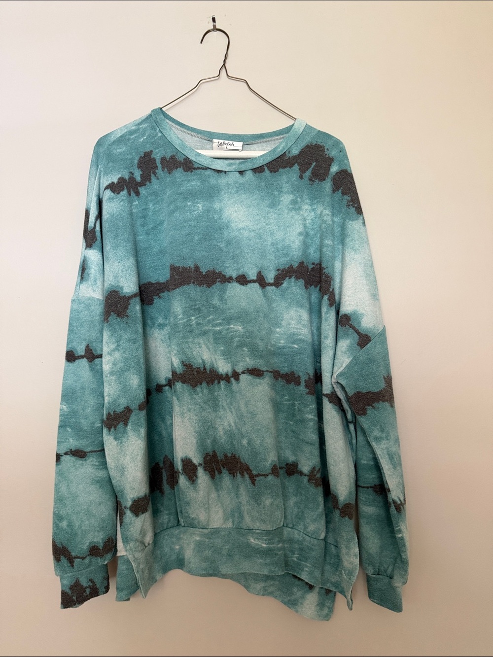 TALULAH Teal and Black Tie-Dye Pullover Sweatshirt